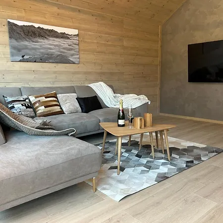 Dolina Aparthotel *